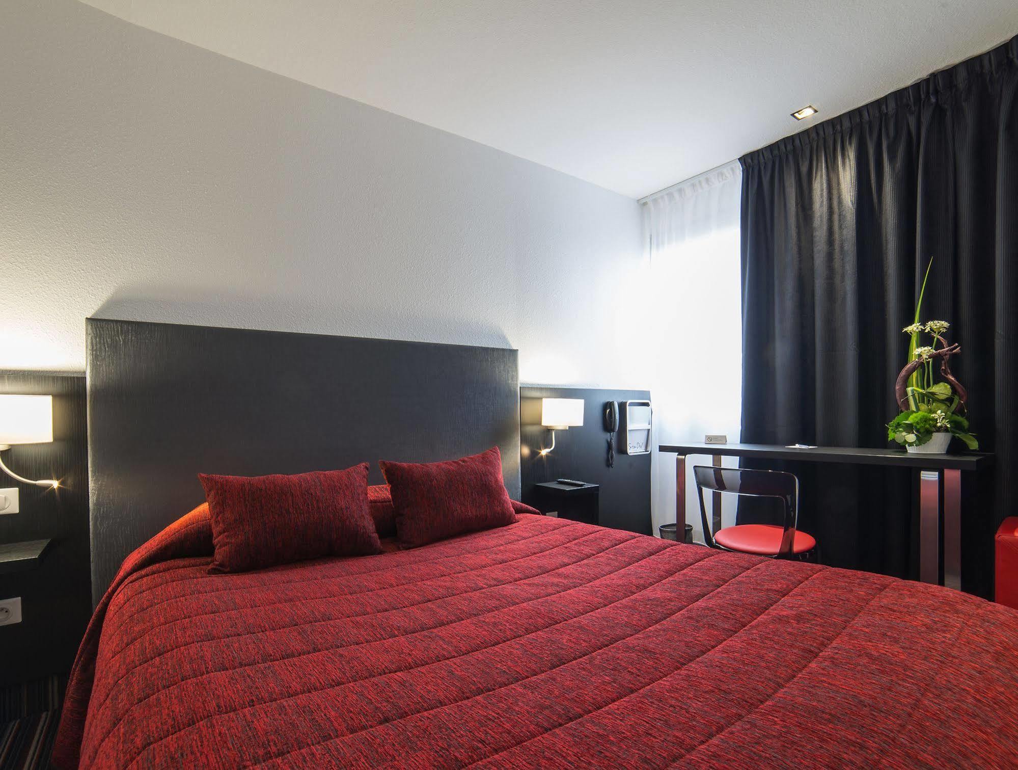 Cit'Hotel Stim'Otel Agen Buitenkant foto